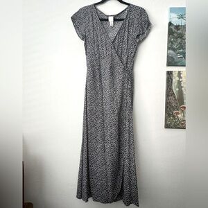 H&M Daisy Print Dress